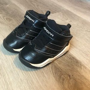 Nike air Jordan Velocity 4c toddler